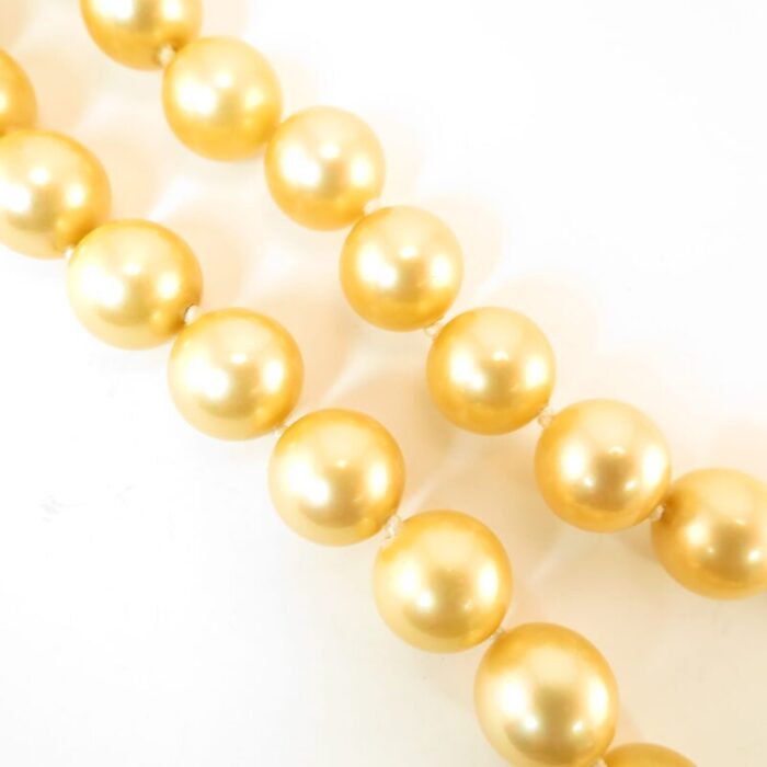 1940s south seas glass pearl necklace 3512