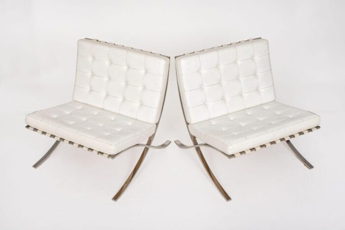 1970s mid century white barcelona chairs by mies van der rohe for knoll set of 2 4173