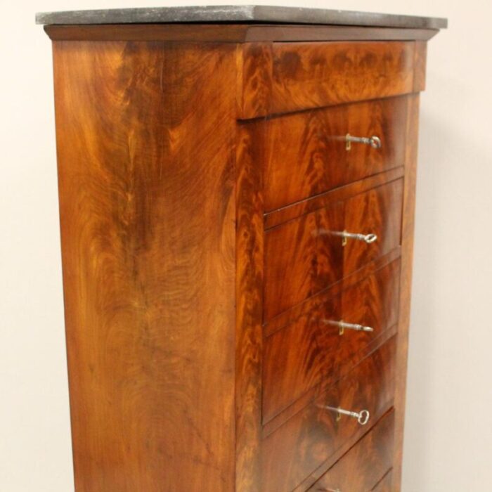 19th century chest of drawers 2647