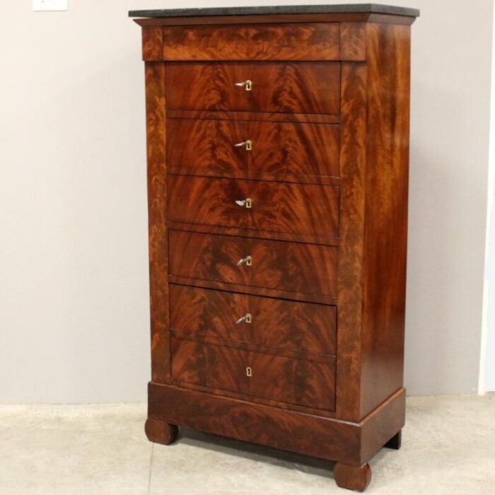 19th century chest of drawers 7882