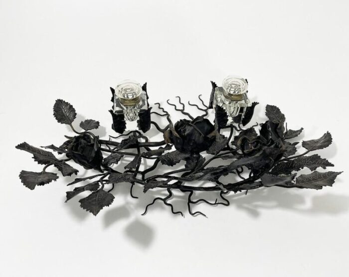 M1477 wrought iron inkwell with roses 8 master