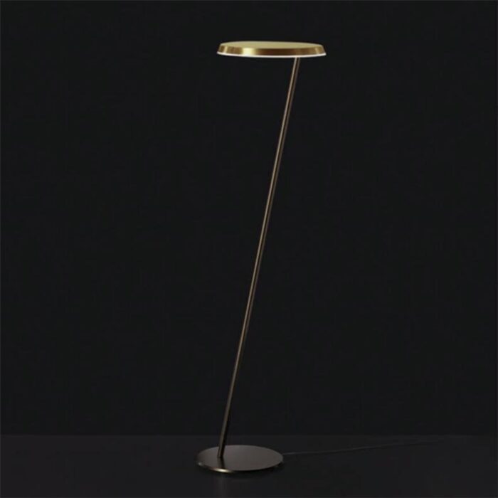 amanita soto floor lamp by mariana pellegrino for oluce 4