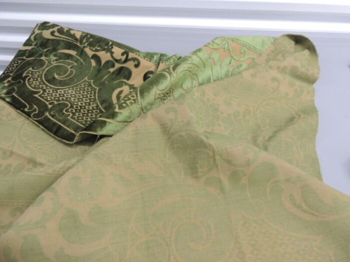 antique emerald green silk velvet gaufrage textile panel 5029