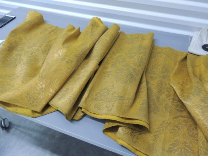 antique gold woven silk with gold metallic threads fabric 8 yards 0538