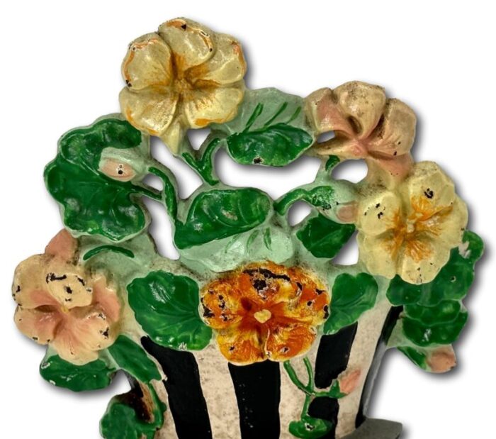 circa 1930s hubley manufacturing company cast iron nasturtiums flowers doorstop with great colors 1183