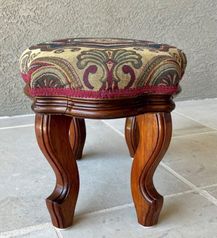 circa 1940 french provincial medallion and shells octagonal upholstered footstool 8631