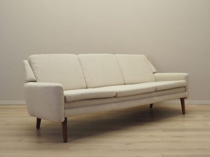 danish cream sofa 1970s 5654