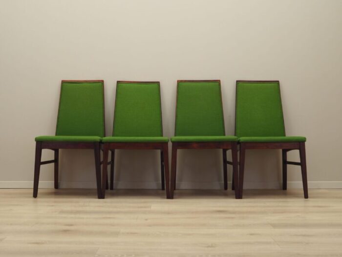 danish rosewood chairs from dyrlund 1970s set of 4 8008