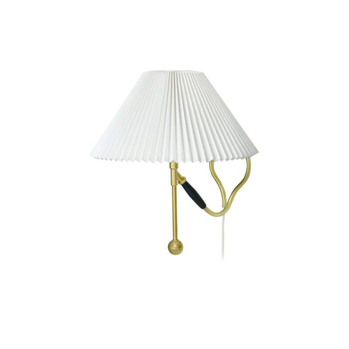 english 306 table lamp in brass by kaare clint for le clint 1960s 7039