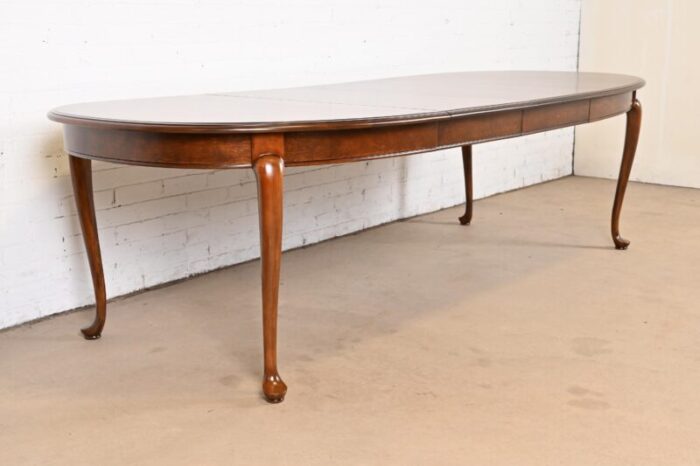 ethan allen queen anne solid cherry wood extension dining table newly refinished 7722