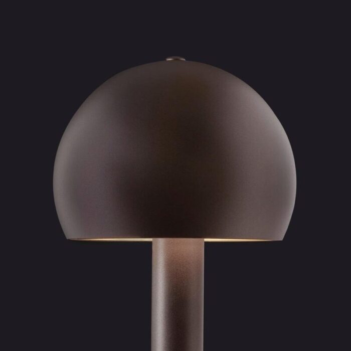 federica farina otto outdoor lamp by tito agnoli for oluce 4