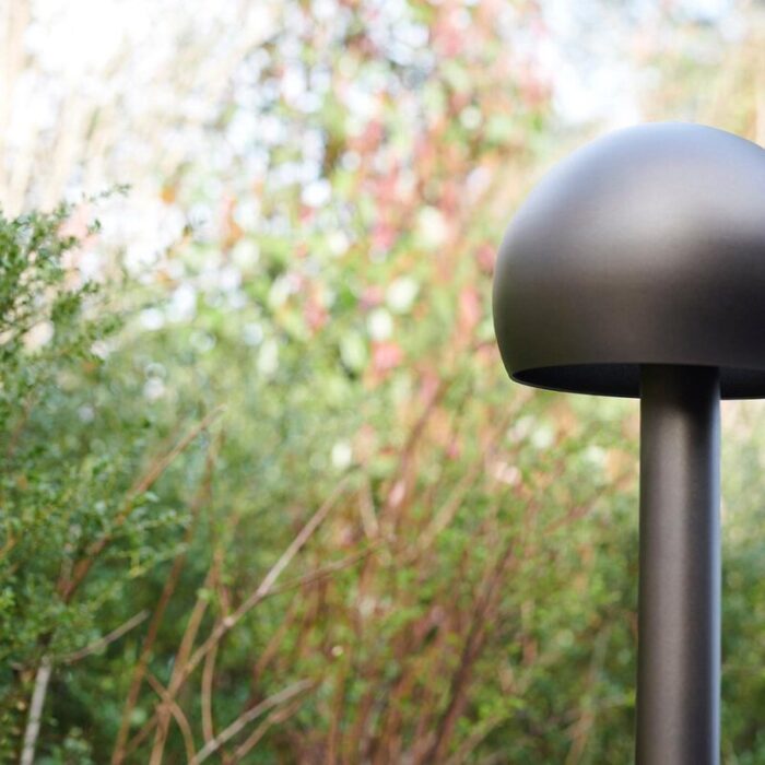 federica farina otto outdoor lamp by tito agnoli for oluce 8