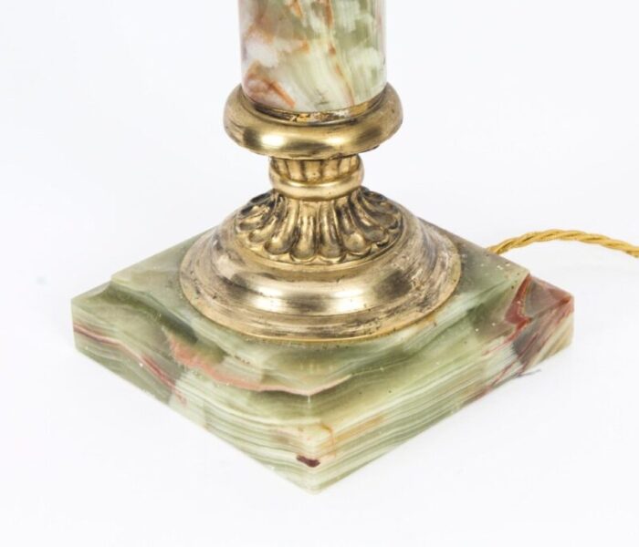 french ormolu mounted onyx corinthian column table lamp 19th century 8