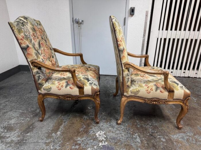 french regency louis xv style fauteuil arm chairs a pair 7484