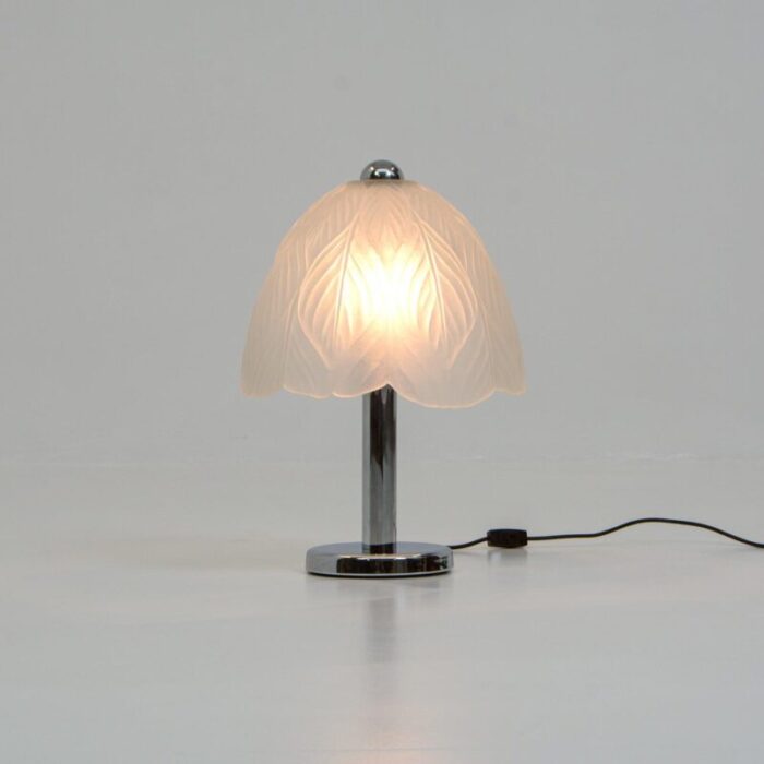 glass decorative table lamp from peill putzler 3