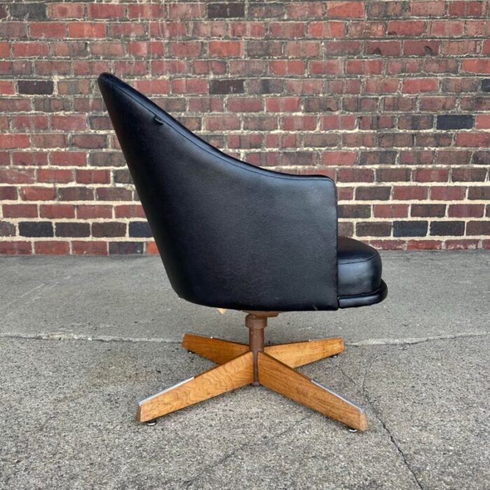 harvey probber swivel club chair on walnut base 7156