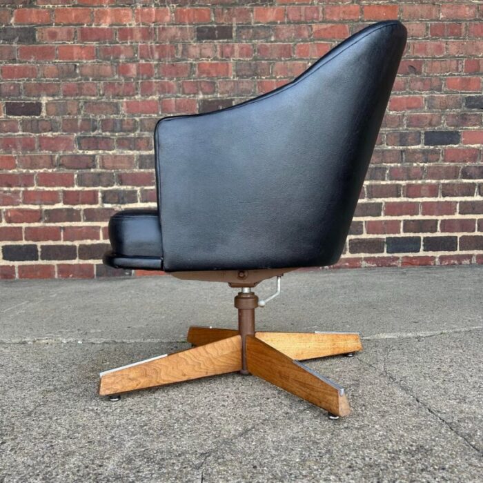 harvey probber swivel club chair on walnut base 8722