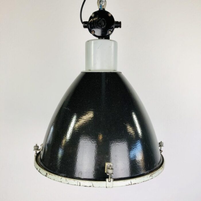 industrial factory lamp from vestec 6