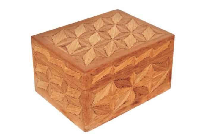 inlaid wooden trinket box 0499