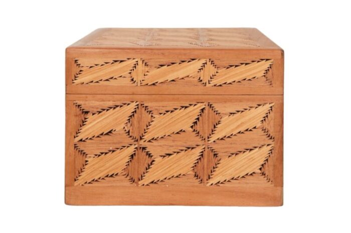 inlaid wooden trinket box 5436