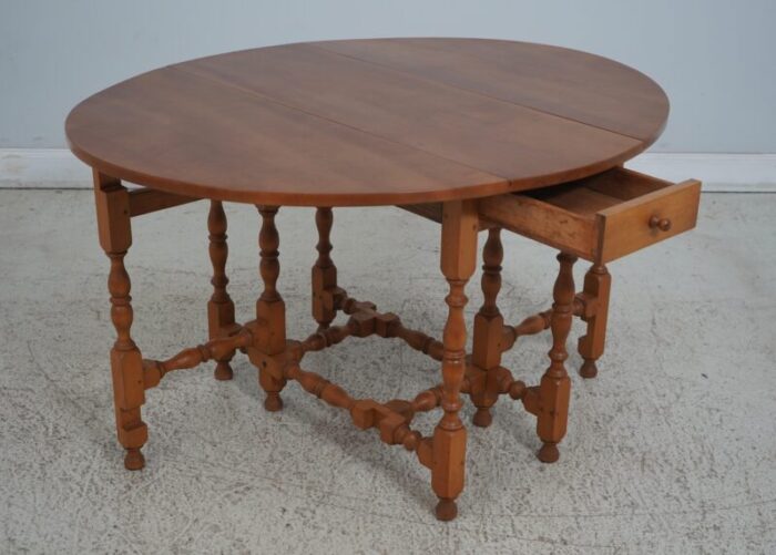 kittinger cw 55 colonial williamsburg maple drop leaf table rare 4522