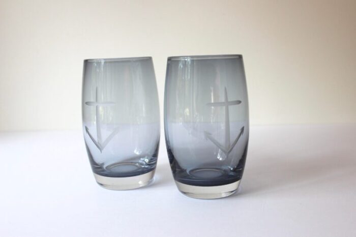 mid 20th century blue etched anchor sailing glasses cocktail glasses set of 2 6136