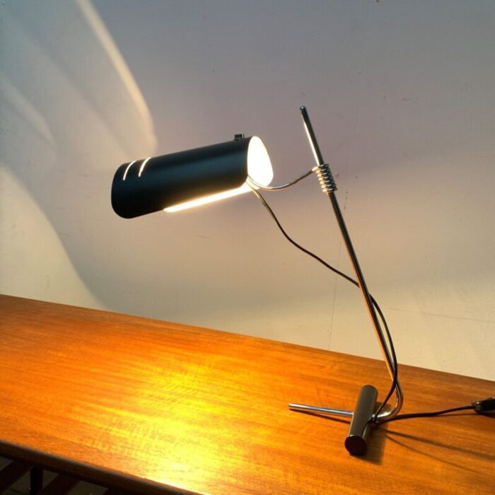 mid century italian minimalist table lamp 12