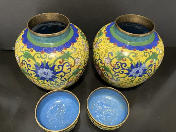 pair of 19th century antique chinese cloisonne jars 0683