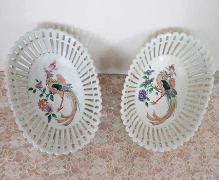 pair of early 20th century italian faience tazzas compotes woolworth family provenance 8683