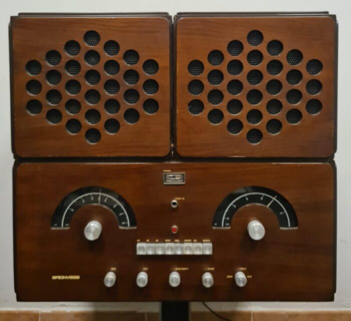 rr 126 radio phonograph by the castiglioni brothers 1965 4214