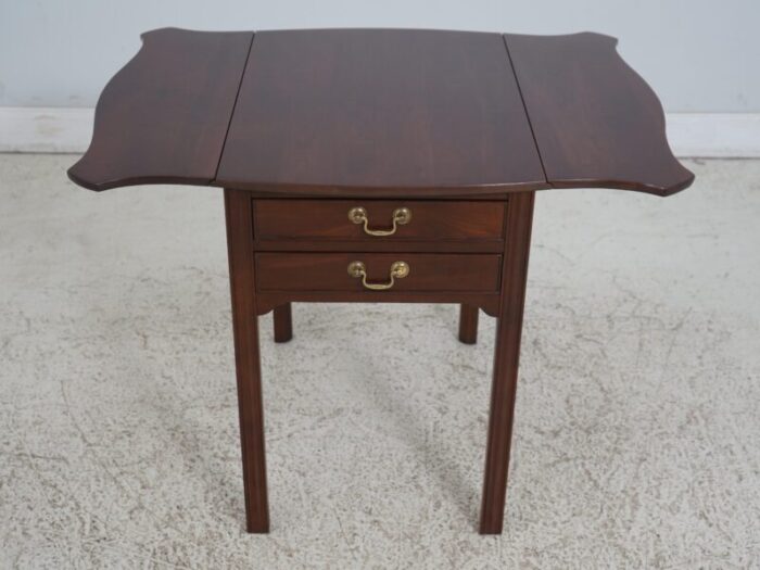 stickley chippendale cherry 2 drawer pembroke table 9516