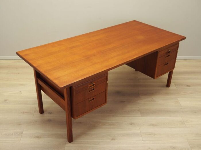 swedish teak desk from atvidaberg 1970s 2232