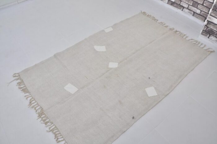 turkish white hemp kilim rug 1960 3381