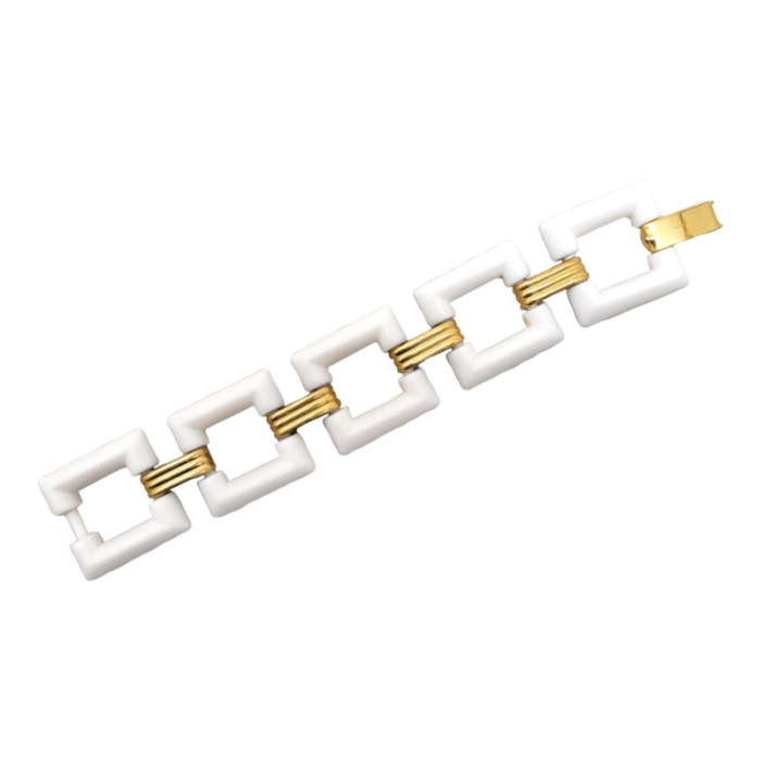 vintage 1970s signed crown trifari white resin square link bracelet 6482