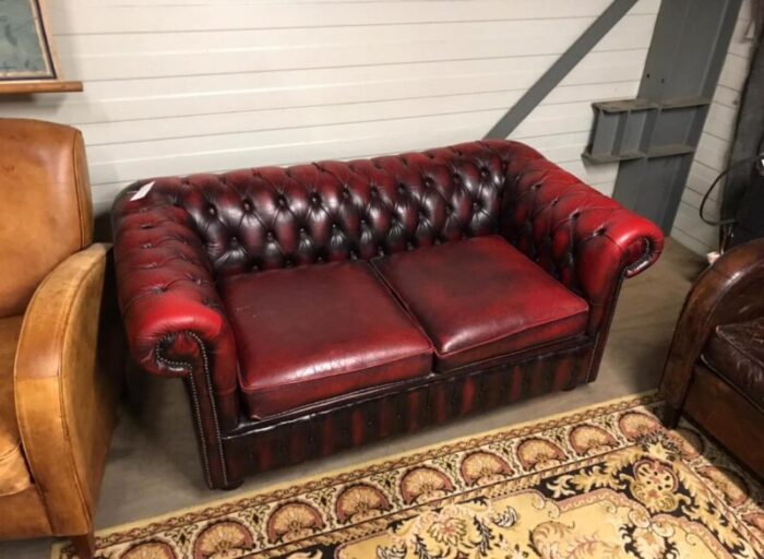 vintage chesterfield red sofa 8867