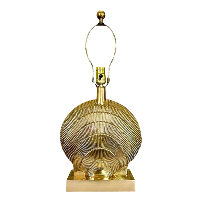 vintage palm beach regency coastal brass shell clamshell scallop table lamp in the manner of maison charles 8586