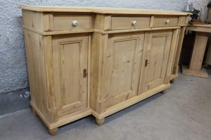 vintage sideboard in spruce 1708