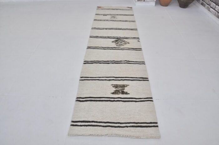 white anatolian hemp kilim rug 1960 0596