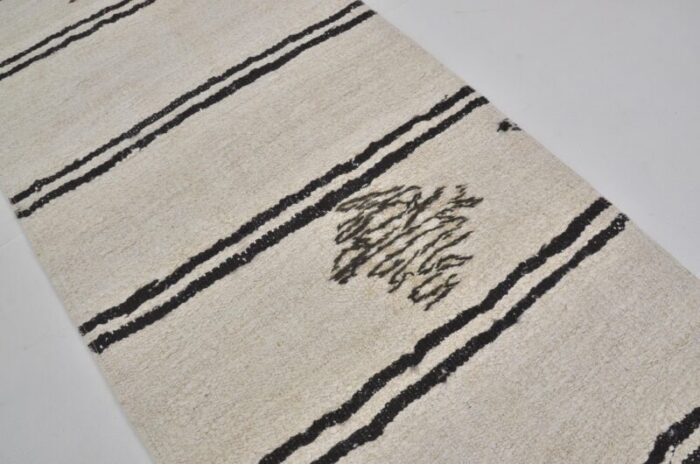 white anatolian hemp kilim rug 1960 4152