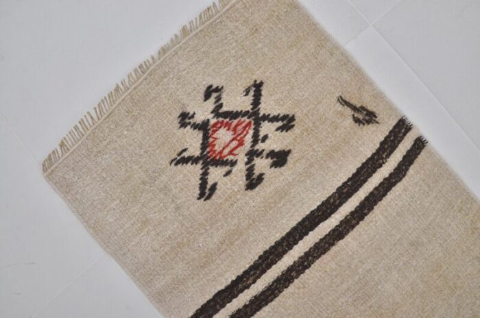 white handmade hemp kilim rug 1960 3164