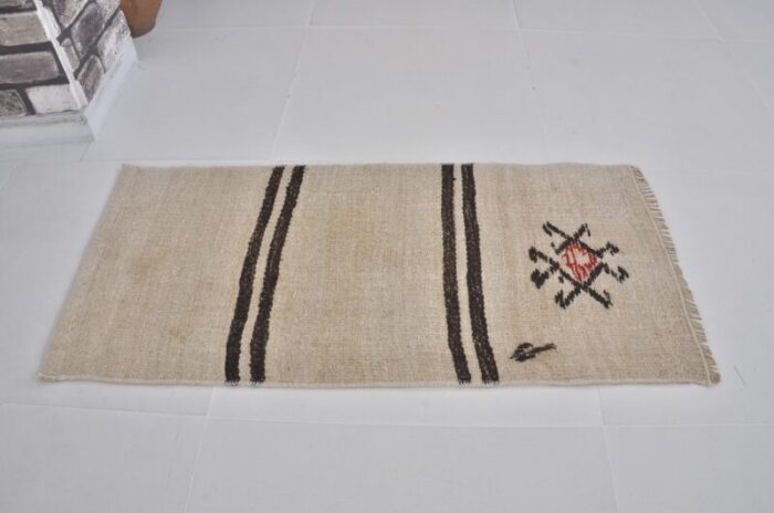 white handmade hemp kilim rug 1960 4212