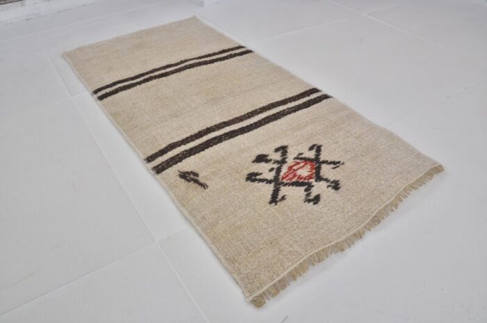 white handmade hemp kilim rug 1960 5090