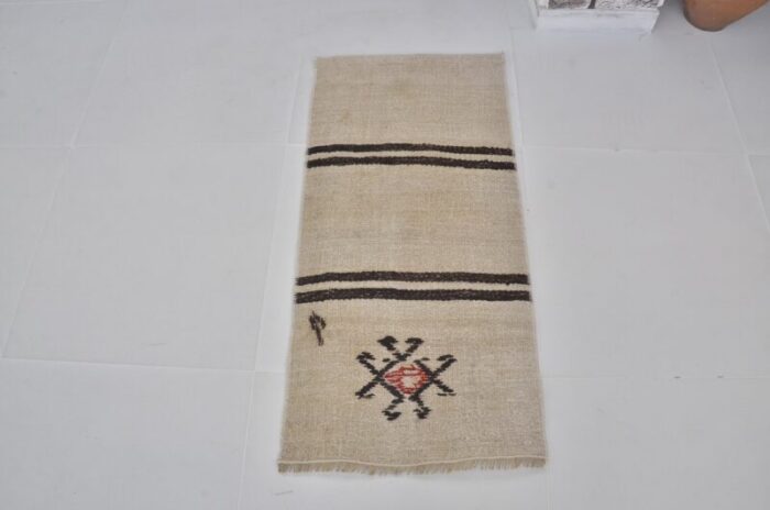 white handmade hemp kilim rug 1960 5163