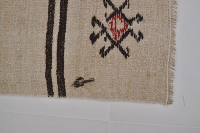 white handmade hemp kilim rug 1960 9412