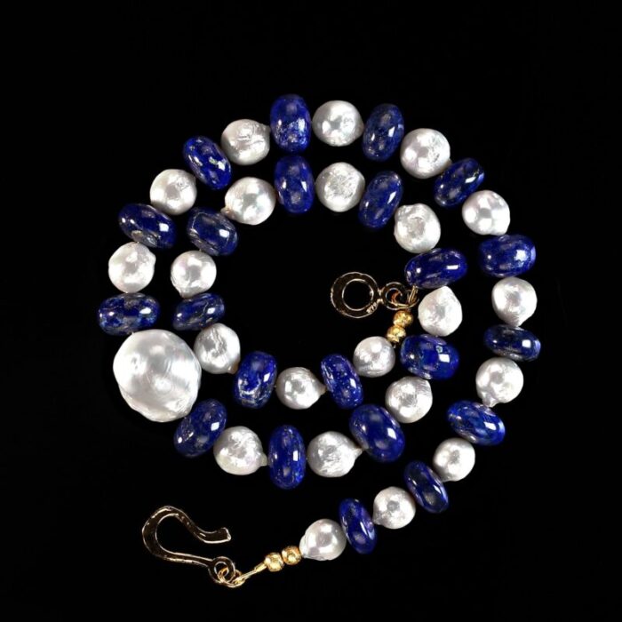 white pearl and blue lapis lazuli necklace 0050